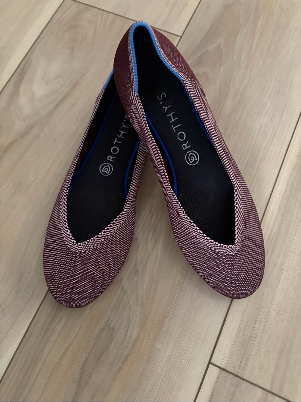 Rothy's Women's Maroon Knit Ballet Flats. Size 10.5